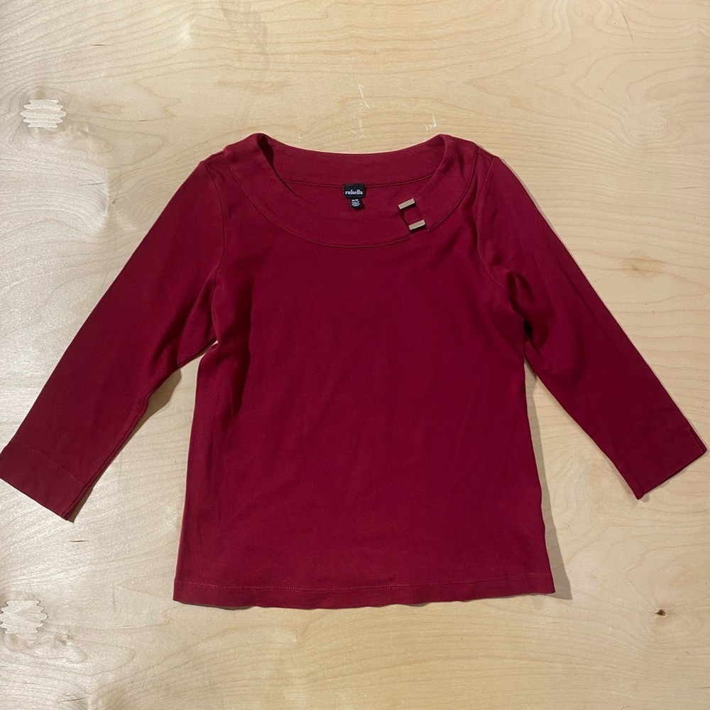 Rafaella Burgundy Long Sleeve Tee Medium (QJ)